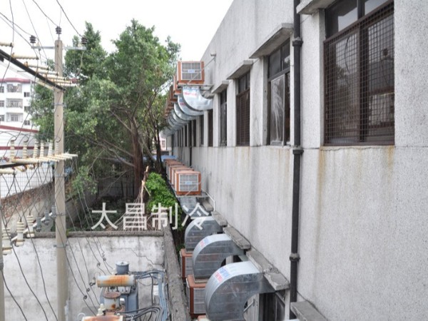 炎炎夏日，潤(rùn)東方環(huán)保空調(diào)為你送清涼！